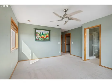 33717 Se 6th Street Washougal WA 98671
