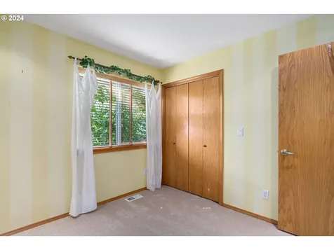 33717 Se 6th Street Washougal WA 98671