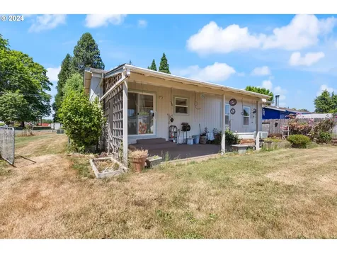 520 Se Lacreole Drive Dallas OR 97338