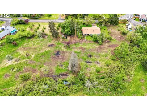 8986 Thurston Road Springfield OR 97478