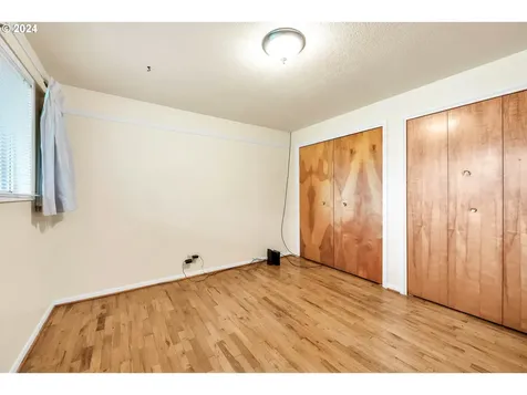 8986 Thurston Road Springfield OR 97478