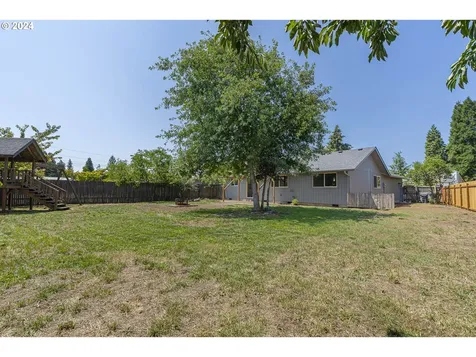 1205 Laurelhurst Drive Eugene OR 97402