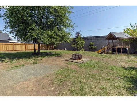 1205 Laurelhurst Drive Eugene OR 97402