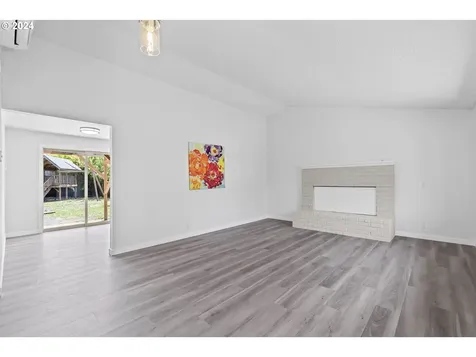 1205 Laurelhurst Drive Eugene OR 97402