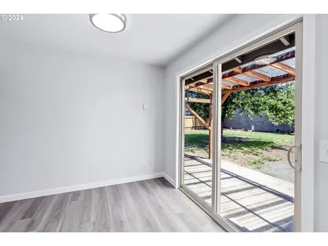1205 Laurelhurst Drive Eugene OR 97402