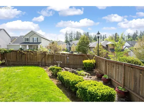11512 NW Permian Drive Portland OR 97229
