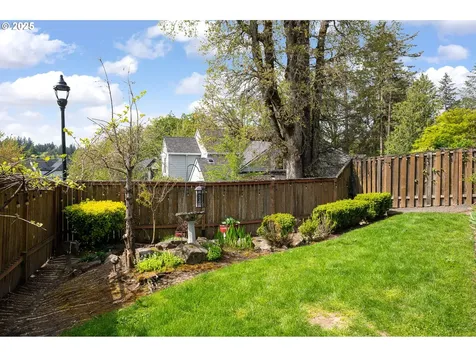 11512 NW Permian Drive Portland OR 97229