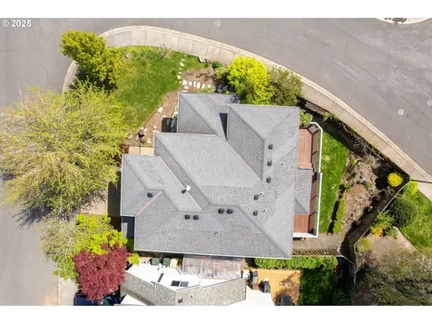 11512 NW Permian Drive Portland OR 97229