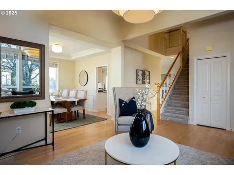 11512 NW Permian Drive Portland OR 97229