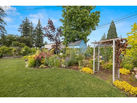 213 Se 102nd Avenue Vancouver WA 98664