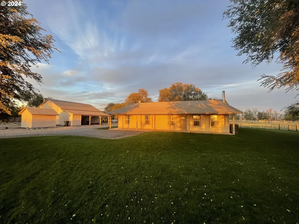 77867 Cottonwood Bend Road Hermiston OR 97838