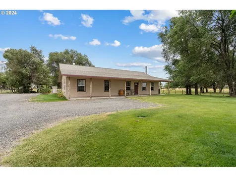 77867 Cottonwood Bend Road Hermiston OR 97838