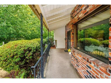 3840 Ne Liberty Terrace Portland OR 97211
