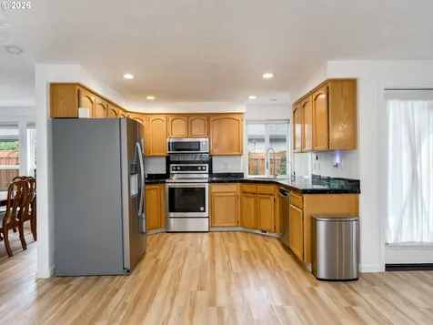 409 SE 160th Avenue Vancouver WA 98684