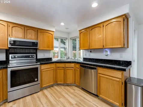 409 SE 160th Avenue Vancouver WA 98684
