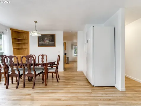 409 SE 160th Avenue Vancouver WA 98684