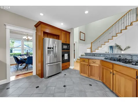 12608 Nw 46th Avenue Vancouver WA 98685