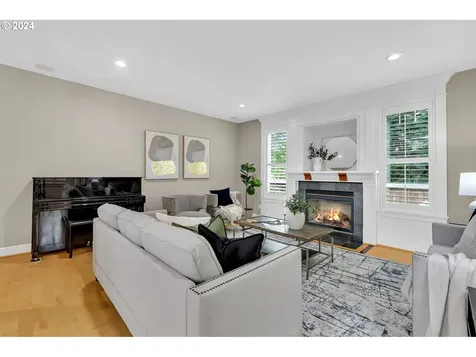 12608 Nw 46th Avenue Vancouver WA 98685