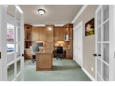 12608 Nw 46th Avenue Vancouver WA 98685