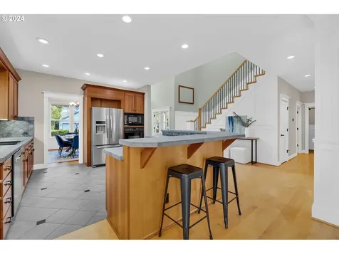 12608 Nw 46th Avenue Vancouver WA 98685