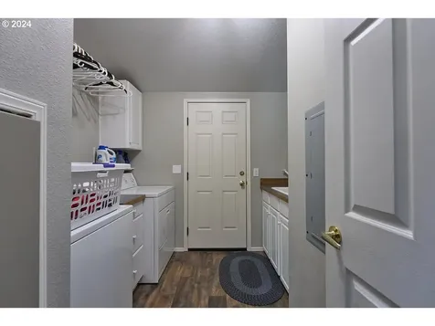 603 N Mill Street Joseph OR 97846