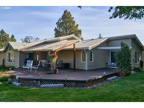 603 N Mill Street Joseph OR 97846