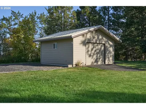 603 N Mill Street Joseph OR 97846