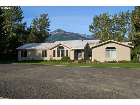 603 N Mill Street Joseph OR 97846