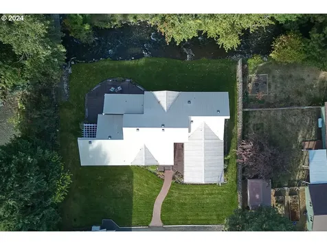 603 N Mill Street Joseph OR 97846