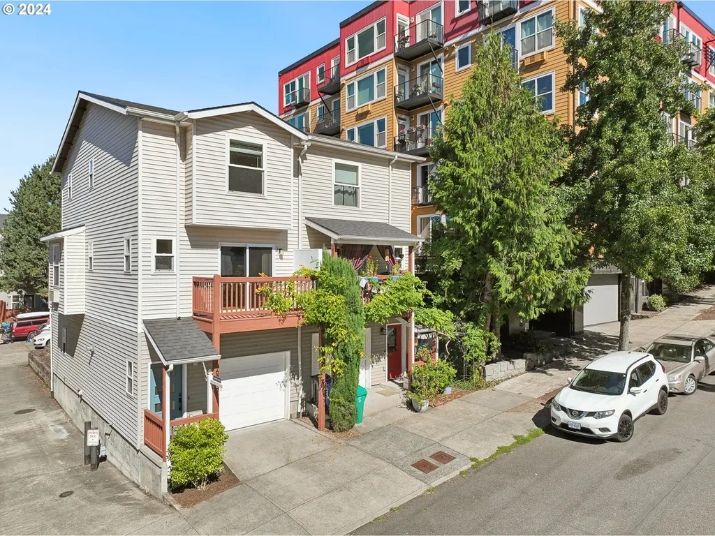 6717 N Alta Avenue Portland OR 97203