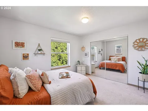 6717 N Alta Avenue Portland OR 97203
