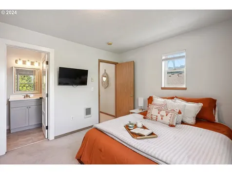 6717 N Alta Avenue Portland OR 97203