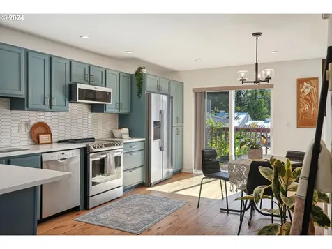 6717 N Alta Avenue Portland OR 97203