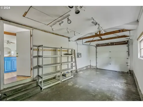 9615 N Kellogg Street Portland OR 97203