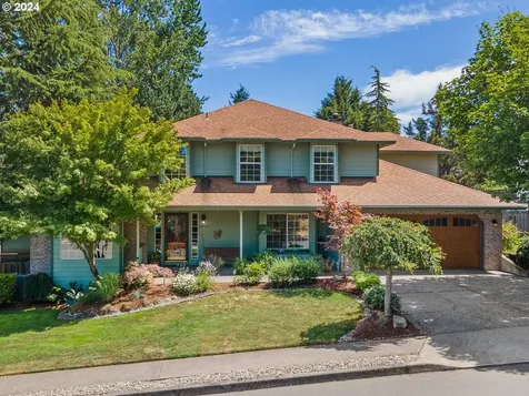 3012 Sw Mawrcrest Avenue Gresham OR 97080
