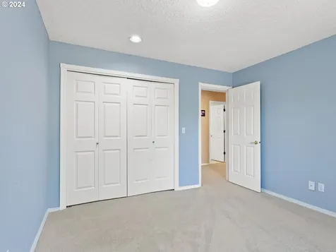 3012 Sw Mawrcrest Avenue Gresham OR 97080