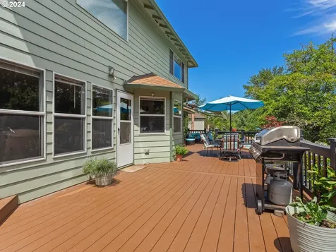 3012 Sw Mawrcrest Avenue Gresham OR 97080