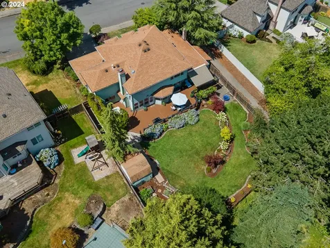 3012 Sw Mawrcrest Avenue Gresham OR 97080
