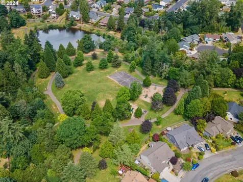 3012 Sw Mawrcrest Avenue Gresham OR 97080