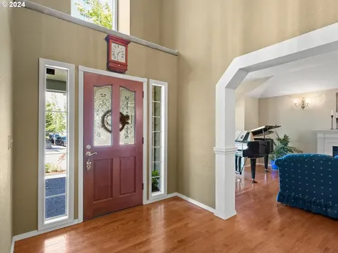 3012 Sw Mawrcrest Avenue Gresham OR 97080