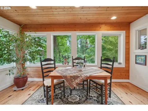 14421 Clackamas River Drive Oregon City OR 97045