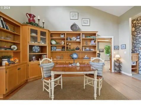 14421 Clackamas River Drive Oregon City OR 97045