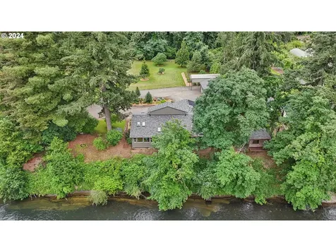 14421 Clackamas River Drive Oregon City OR 97045