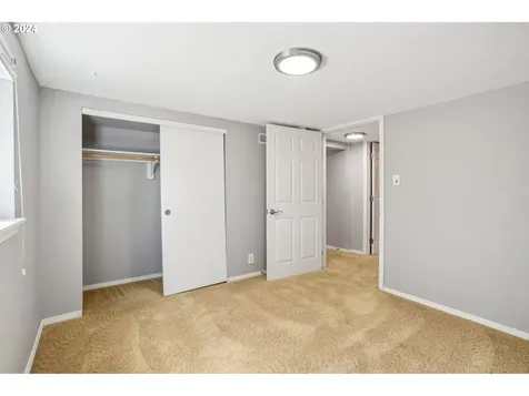 641 Ne 70th Avenue Portland OR 97213