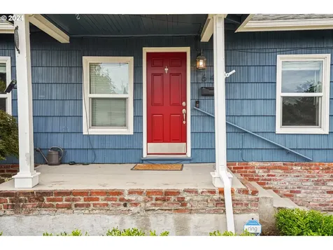 641 Ne 70th Avenue Portland OR 97213