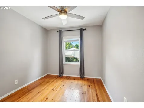 641 Ne 70th Avenue Portland OR 97213