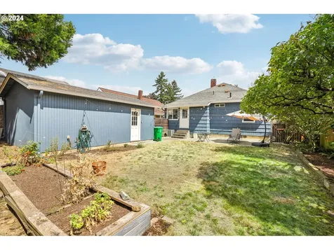 641 Ne 70th Avenue Portland OR 97213