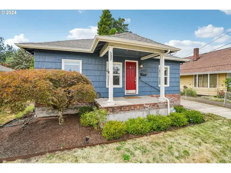641 Ne 70th Avenue Portland OR 97213