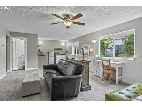 1008 Se 141st Court Vancouver WA 98683