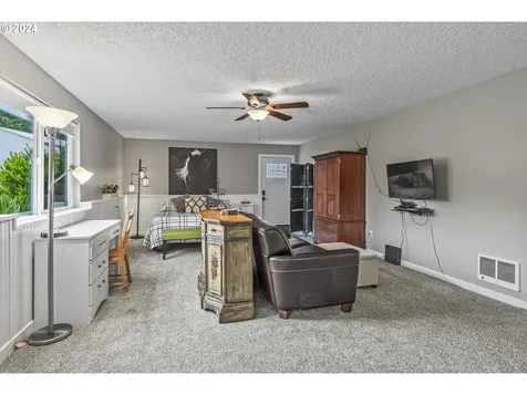1008 Se 141st Court Vancouver WA 98683
